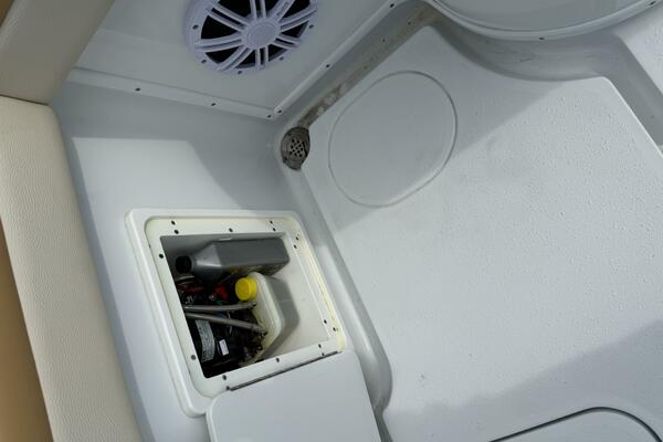 32ft Yellowfin Yacht For Sale