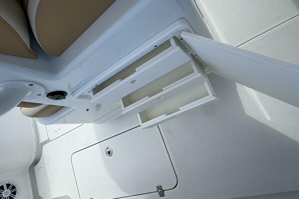 32ft Yellowfin Yacht For Sale