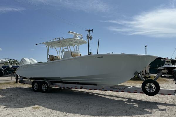 32ft Yellowfin Yacht For Sale