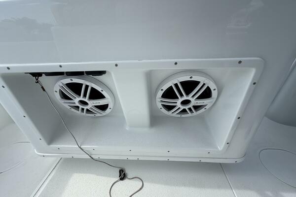 32ft Yellowfin Yacht For Sale