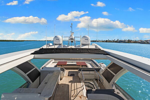 72ft Galeon Yacht For Sale