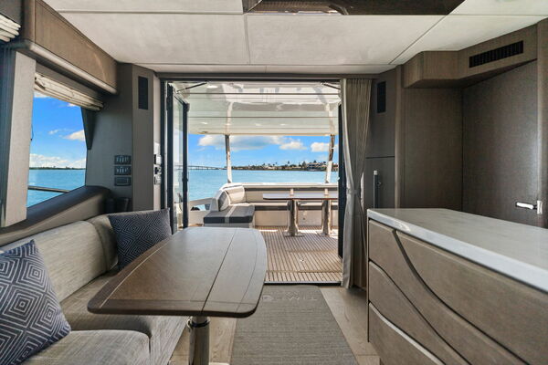 72ft Galeon Yacht For Sale