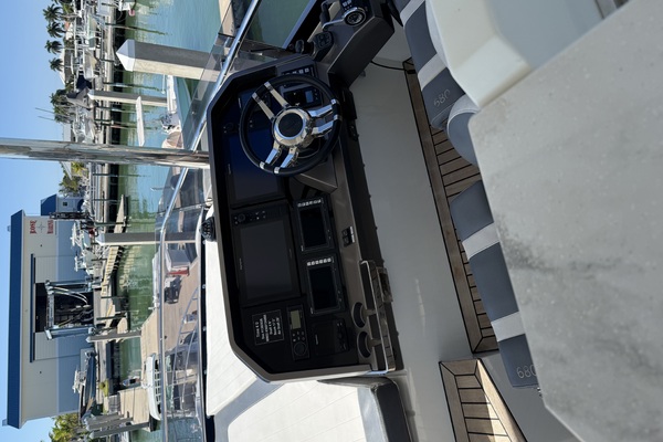 72ft Galeon Yacht For Sale