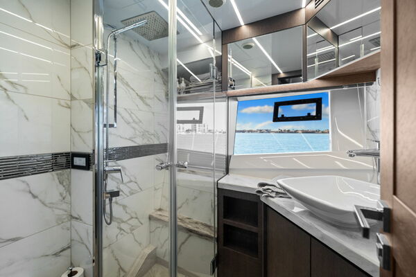 72ft Galeon Yacht For Sale