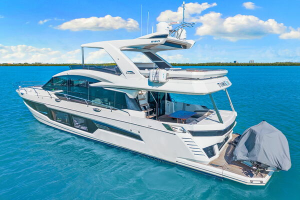72ft Galeon Yacht For Sale
