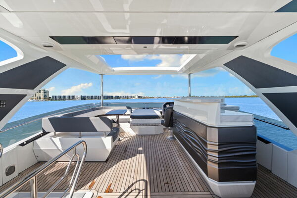 72ft Galeon Yacht For Sale
