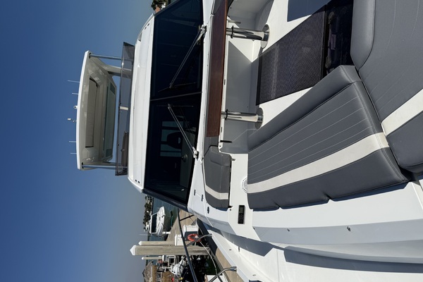 72ft Galeon Yacht For Sale