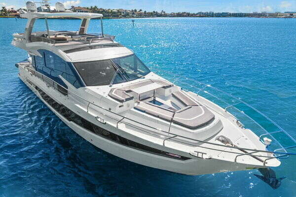 2020 Galeon 72