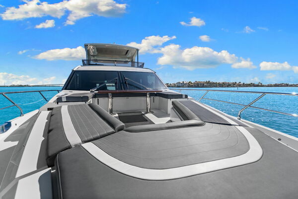 72ft Galeon Yacht For Sale