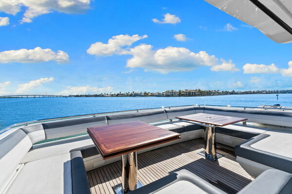72ft Galeon Yacht For Sale
