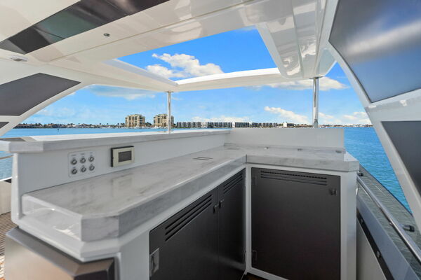 72ft Galeon Yacht For Sale