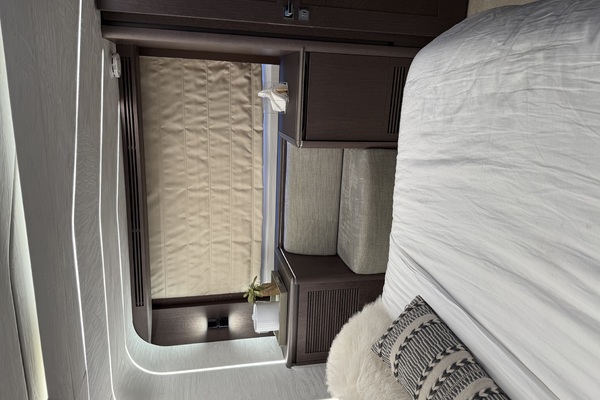 72ft Galeon Yacht For Sale