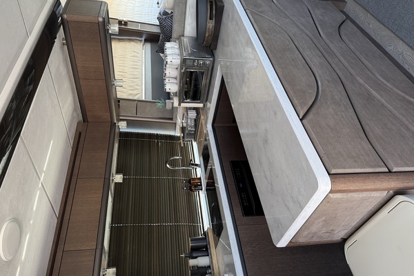 72ft Galeon Yacht For Sale