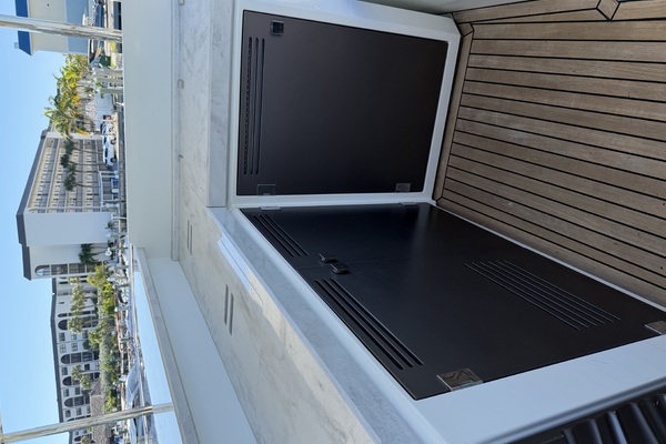 72ft Galeon Yacht For Sale