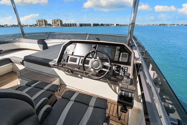 72ft Galeon Yacht For Sale