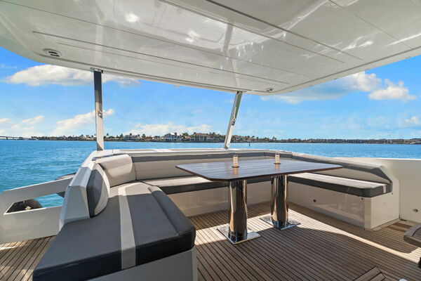 72ft Galeon Yacht For Sale