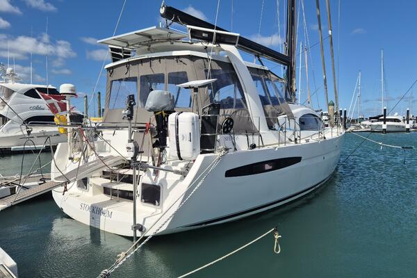 Elvira 51ft Feeling Yacht For Sale