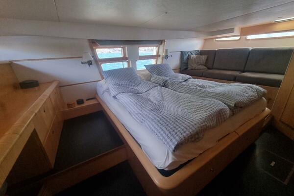 Elvira 51ft Feeling Yacht For Sale