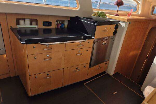 Feeling 52 Yacht For Sale