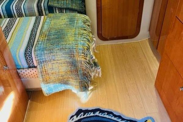 42ft Regal Yacht For Sale