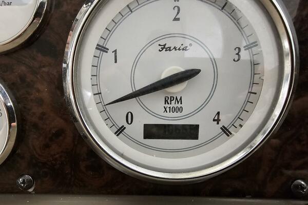 42ft Regal Yacht For Sale