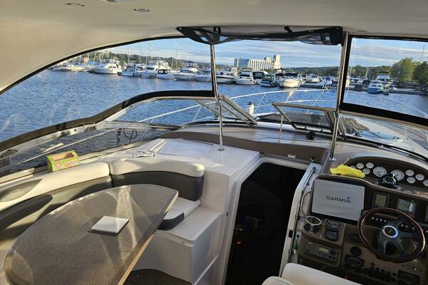 42ft Regal Yacht For Sale