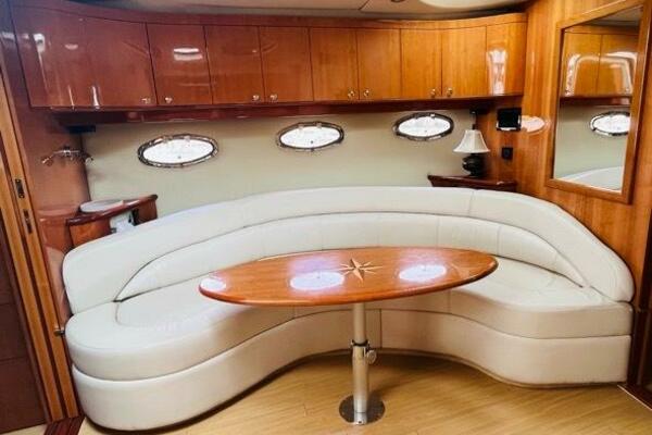 42ft Regal Yacht For Sale