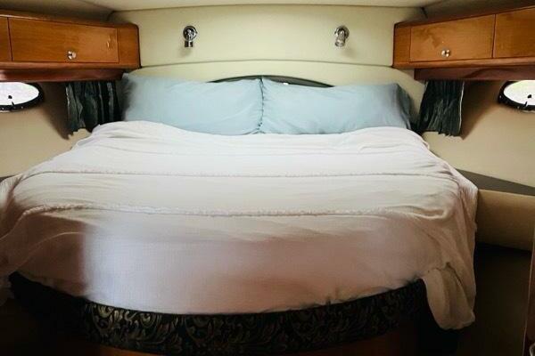 42ft Regal Yacht For Sale