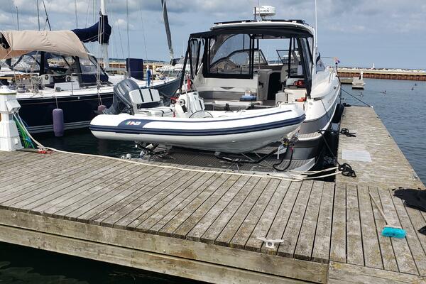 42ft Regal Yacht For Sale