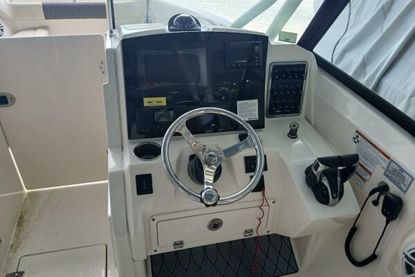 28ft Cobia Yacht For Sale