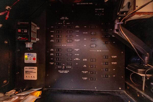 JOB SITE 60ft Sea Ray Yacht For Sale