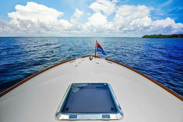 Hinckley Talaria 38R Convertible Yacht For Sale