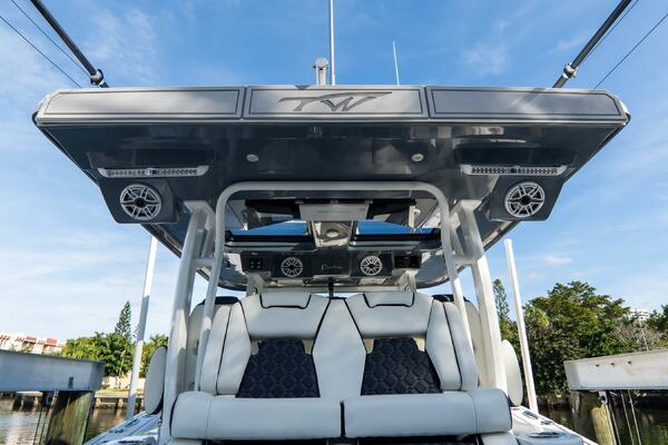 380 CC Adventure 38ft Tidewater Yacht For Sale