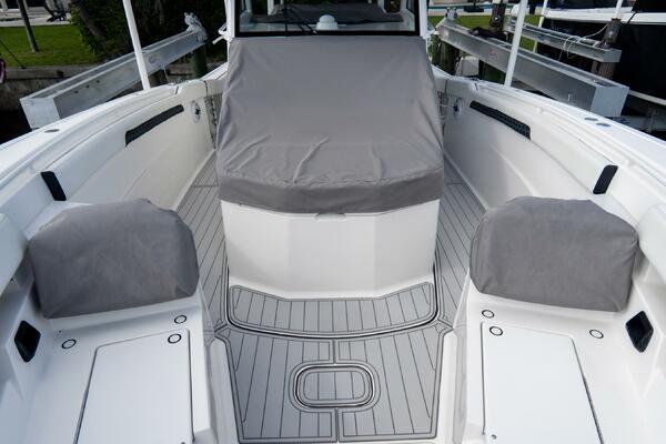 380 CC Adventure 38ft Tidewater Yacht For Sale