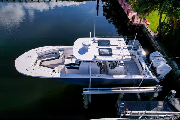 380 CC Adventure 38ft Tidewater Yacht For Sale