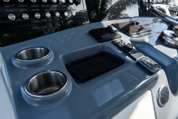 380 CC Adventure 38ft Tidewater Yacht For Sale