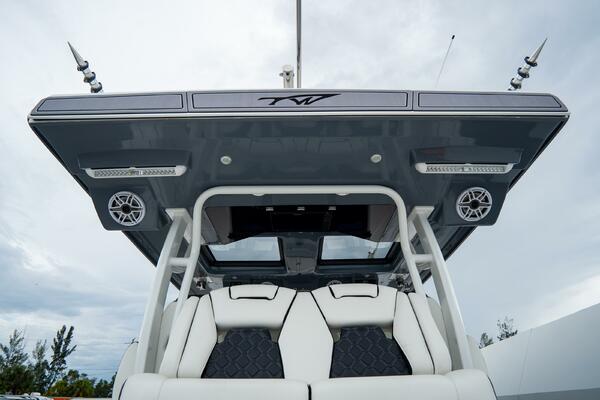 380 CC Adventure 38ft Tidewater Yacht For Sale