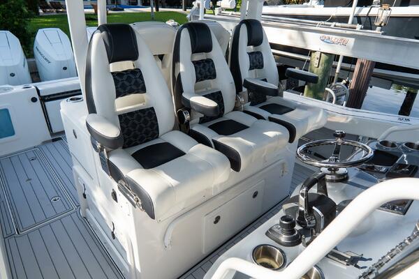 380 CC Adventure 38ft Tidewater Yacht For Sale