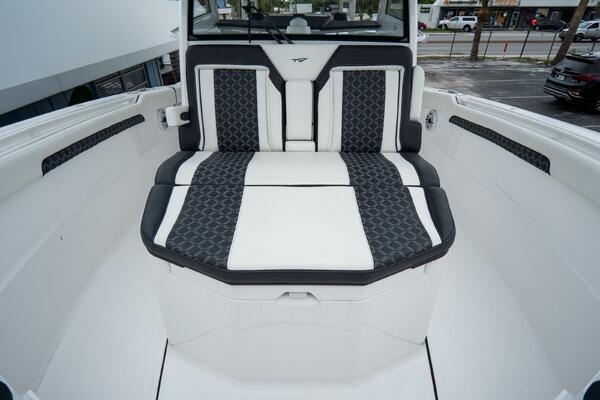 380 CC Adventure 38ft Tidewater Yacht For Sale