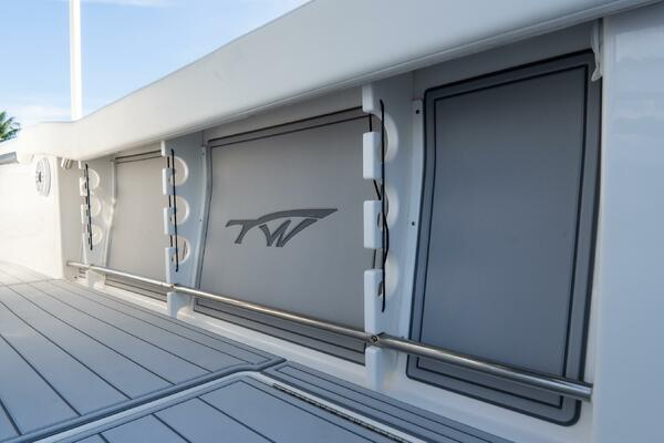 380 CC Adventure 38ft Tidewater Yacht For Sale