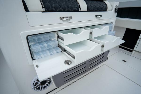 380 CC Adventure 38ft Tidewater Yacht For Sale