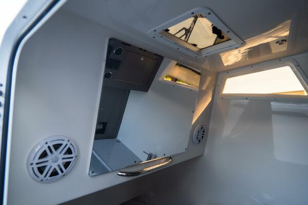 380 CC Adventure 38ft Tidewater Yacht For Sale