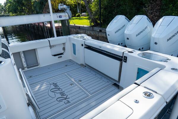 380 CC Adventure 38ft Tidewater Yacht For Sale