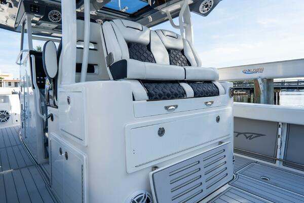 380 CC Adventure 38ft Tidewater Yacht For Sale