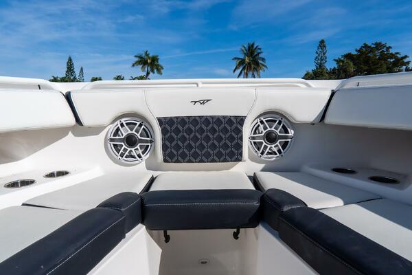 380 CC Adventure 38ft Tidewater Yacht For Sale