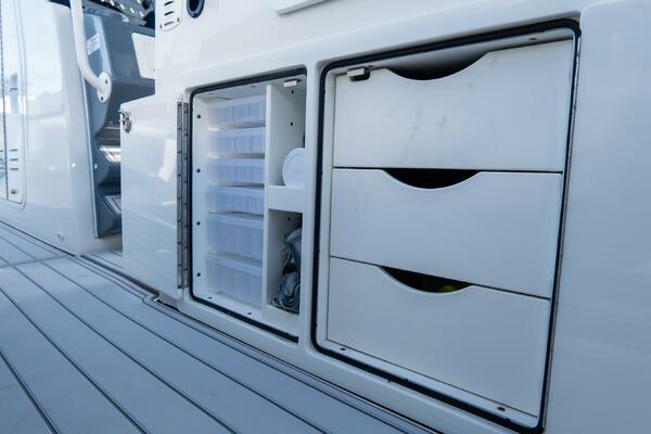 380 CC Adventure 38ft Tidewater Yacht For Sale