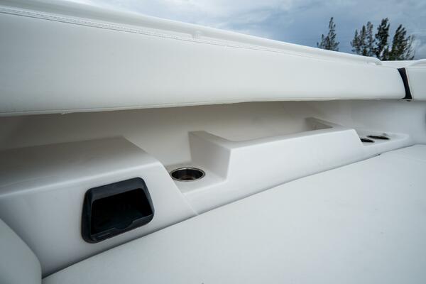 380 CC Adventure 38ft Tidewater Yacht For Sale