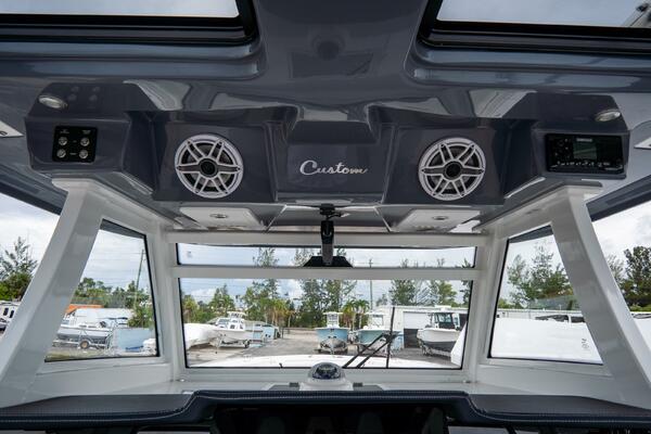 380 CC Adventure 38ft Tidewater Yacht For Sale