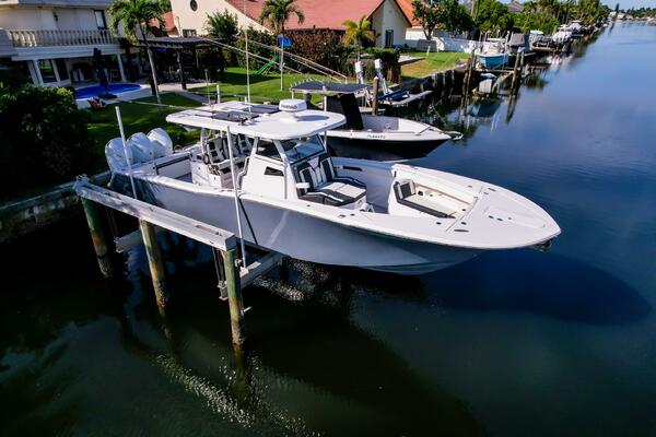 380 CC Adventure 38ft Tidewater Yacht For Sale