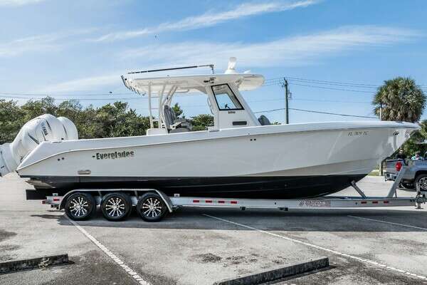 33-ft-Everglades-2021-335 Center Console-Bonita Sp;rings Florida United States yacht for sale